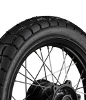 Detalle del grabado de la llanta FP Patagonia 120/80-18 TL