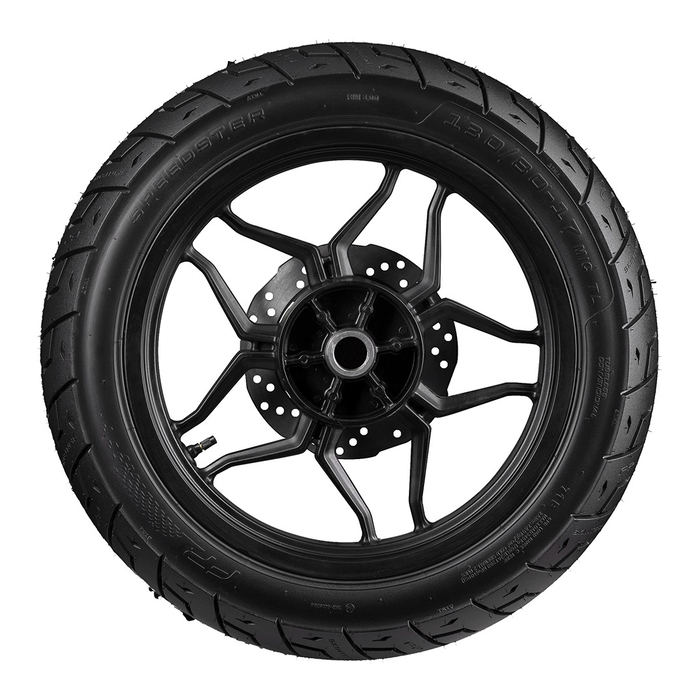 Moto equipada con llanta FP Speedster