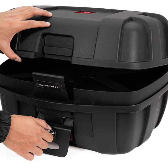 MALETA PLASTICA ELEMENT 37 LITROS NEGRA
Maleta
Equipaje
Viaje
Transporte
Almacenamiento
Portaequipajes
Capacidad
Resistente
Práctica
Organización
Seguridad
Cierre
Funcionalidad
Comodidad
Diseño
Aerodinámico
Portátil
Duradera
Espacio
Ac