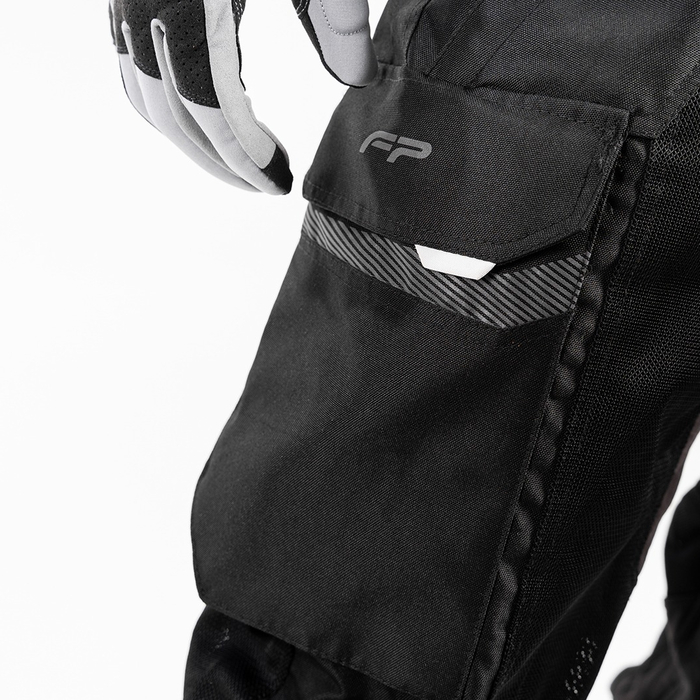 Detalle de malla central del FP Yosemite Summer Negro