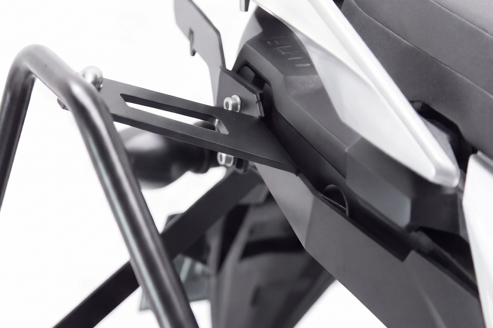 Soporte de maletas laterales suzuki vstrom 650at-xt