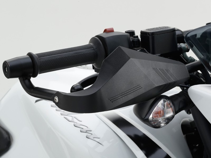 Prot mano nuclear pulsar negro 135 180 220 200ns(2 lados)