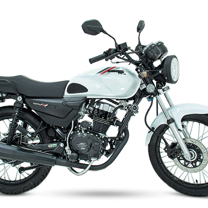 NKD 125 con accesorios