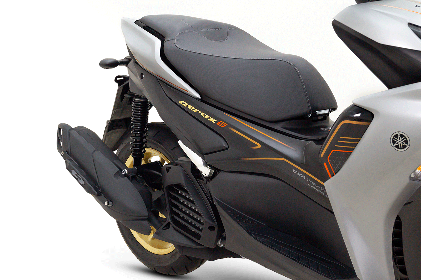 Protector Mofle Yamaha NMAX Connected, Defensa para Mofle Yamaha NMAX Connected, Defensa Exhosto Yamaha NMAX Connected, Protector Tubo Escape NMAX Connected, Protección para Mofle NMAX Connected.
Protector Mofle Yamaha Aerox 155, Defensa para Mofle Yamah