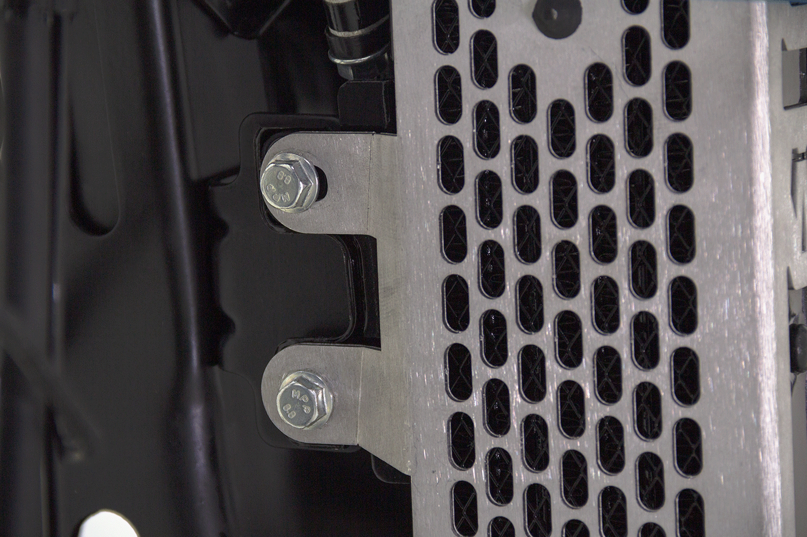 Protector radiador re himalayan 400 / re scram 411