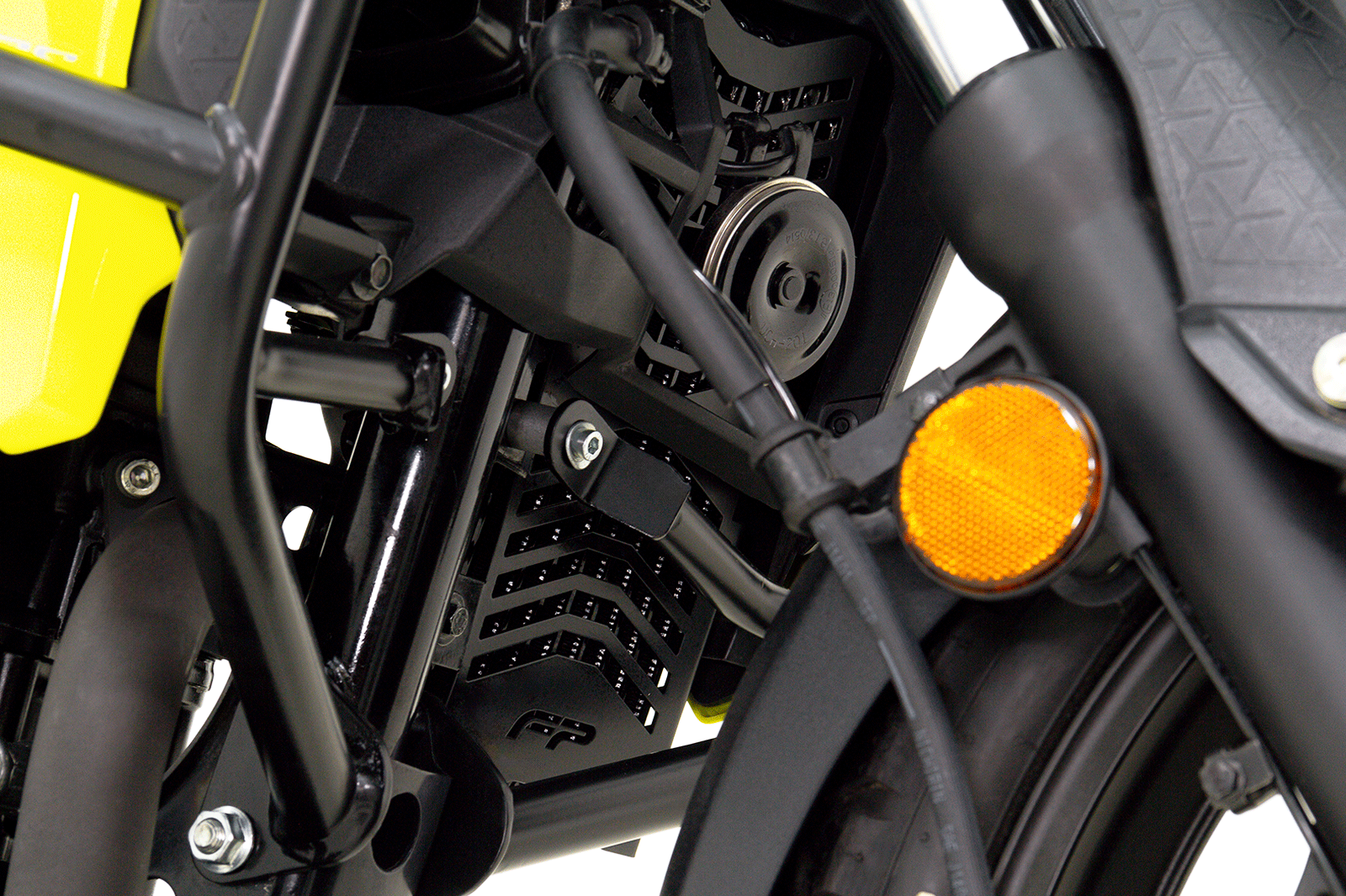 Protector Radiador Suzuki Gixxer 250, Defensa para Radiador Suzuki Gixxer 250, Radiador Suzuki Gixxer 250, Radiador Suzuki Gixxer 250 con Protector, Radiador Suzuki Gixxer 250 con Resguardo, Suzuki Gixxer 250, Protección para el Radiador Suzuki Gixxer 250