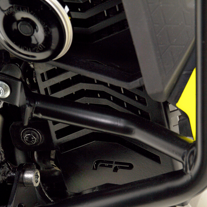 Protector Radiador Suzuki Gixxer 250, Defensa para Radiador Suzuki Gixxer 250, Radiador Suzuki Gixxer 250, Radiador Suzuki Gixxer 250 con Protector, Radiador Suzuki Gixxer 250 con Resguardo, Suzuki Gixxer 250, Protección para el Radiador Suzuki Gixxer 250