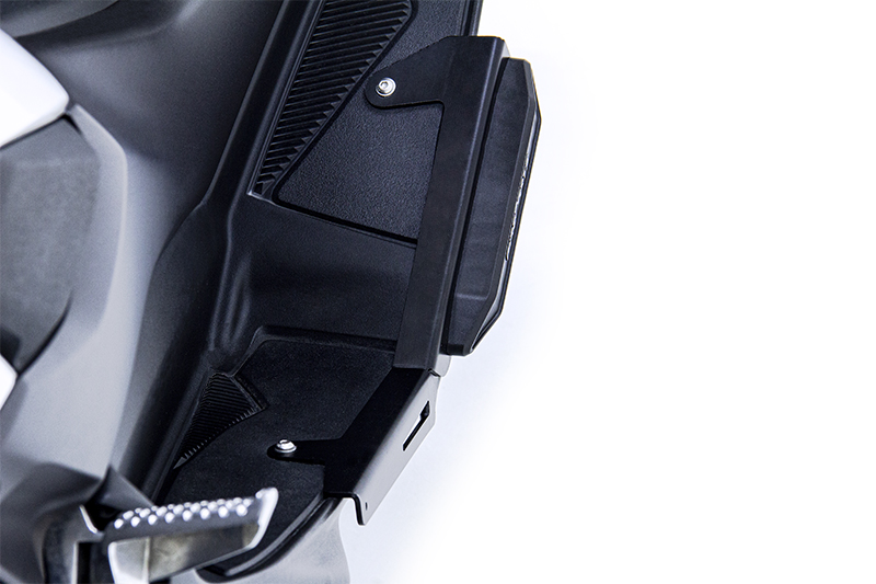  SLIDER FLOOR BOARD YAMAHA NMAX