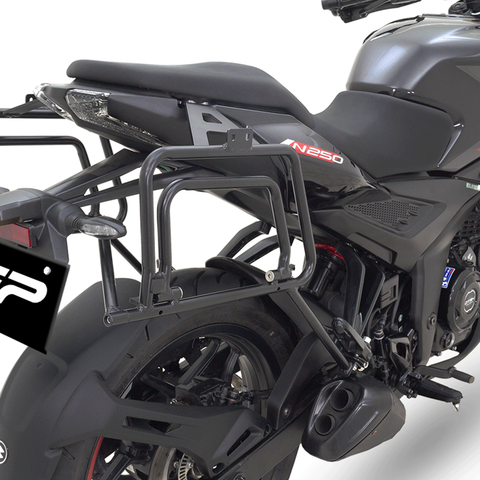 Soporte de maletas laterales Pulsar N160
Soporte de maletas laterales Pulsar N250
Maletas compatibles Pulsar N160 y Pulsar N250
viajes en moto Pulsar N160 y Pulsar N250