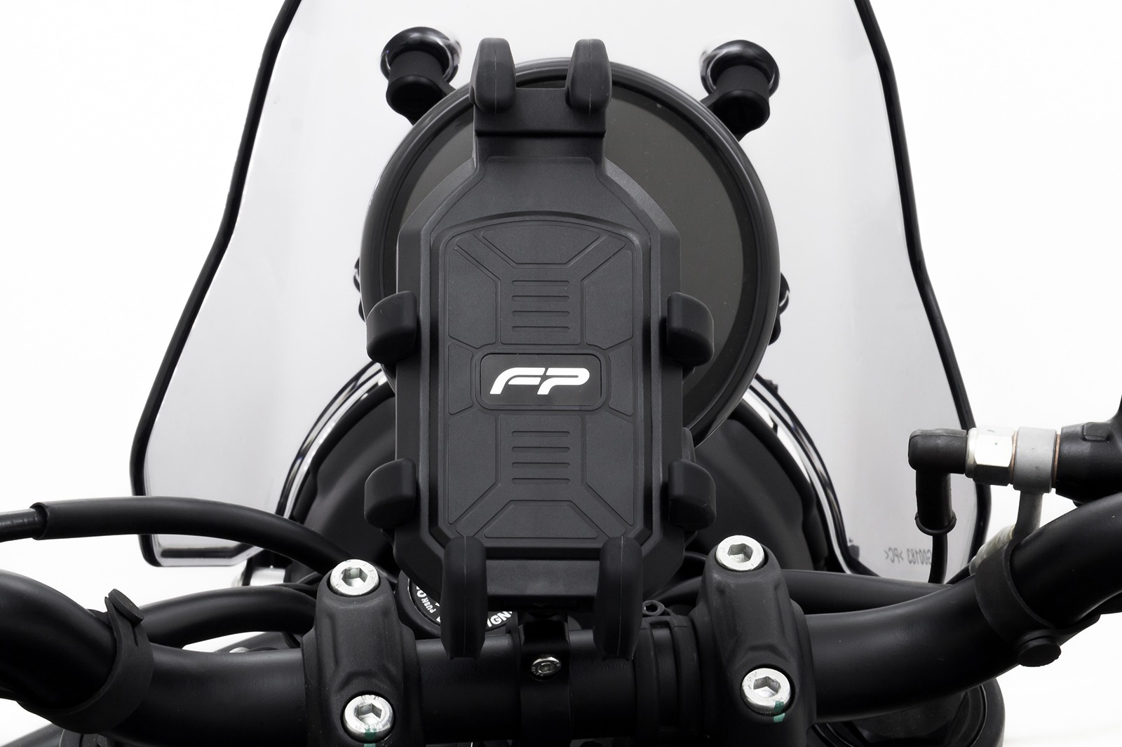 Porta Celular FP Ultra Shock Adventure instalado en moto todo terreno