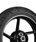 Detalle del labrado de la llanta SPEEDSTER 150/60-17 TL con drenaje eficiente