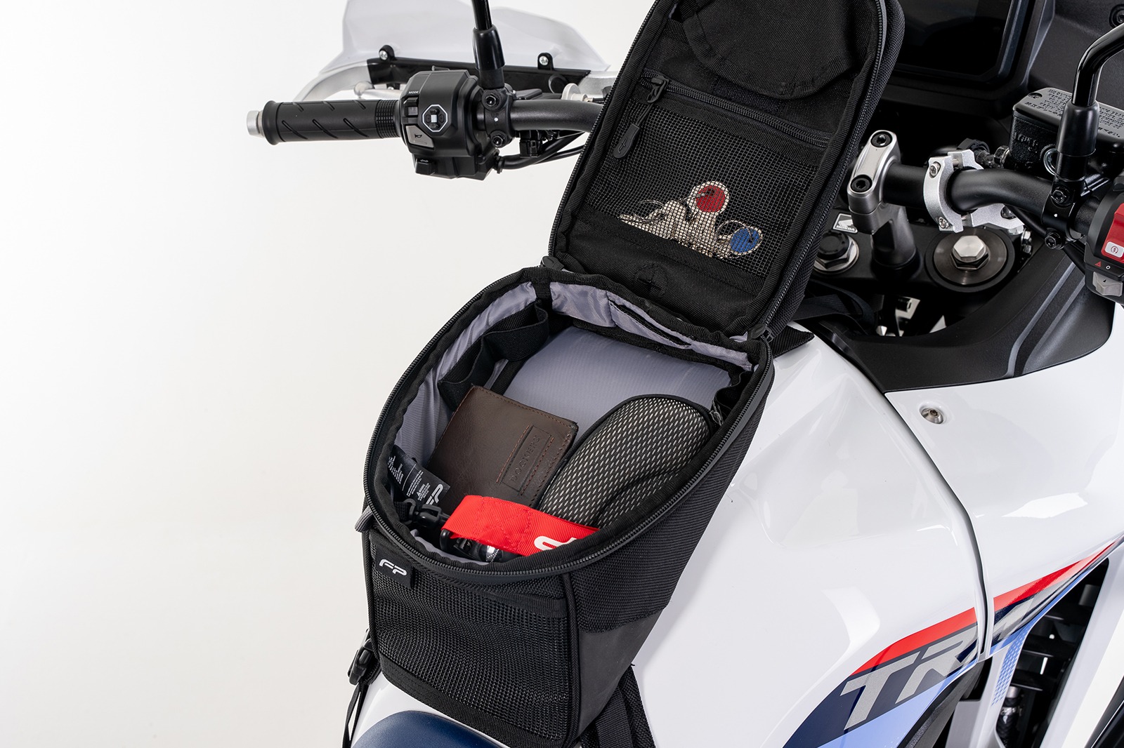 Tankbag FP Xplorer con bolsillo para celular y puerto de carga