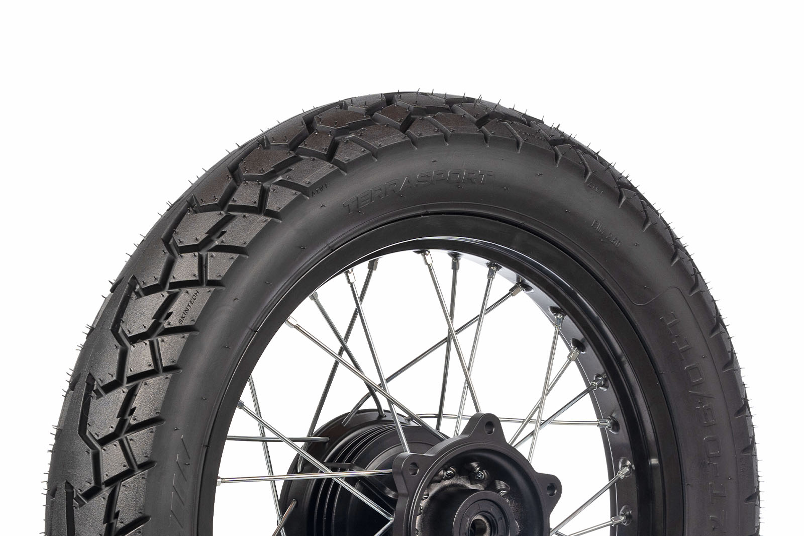 Detalle del diseño FP Terrasport 110/90-17