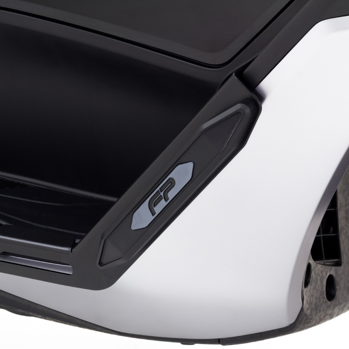 Slider NMax FP montado en Yamaha N-Max V3, vista lateral.