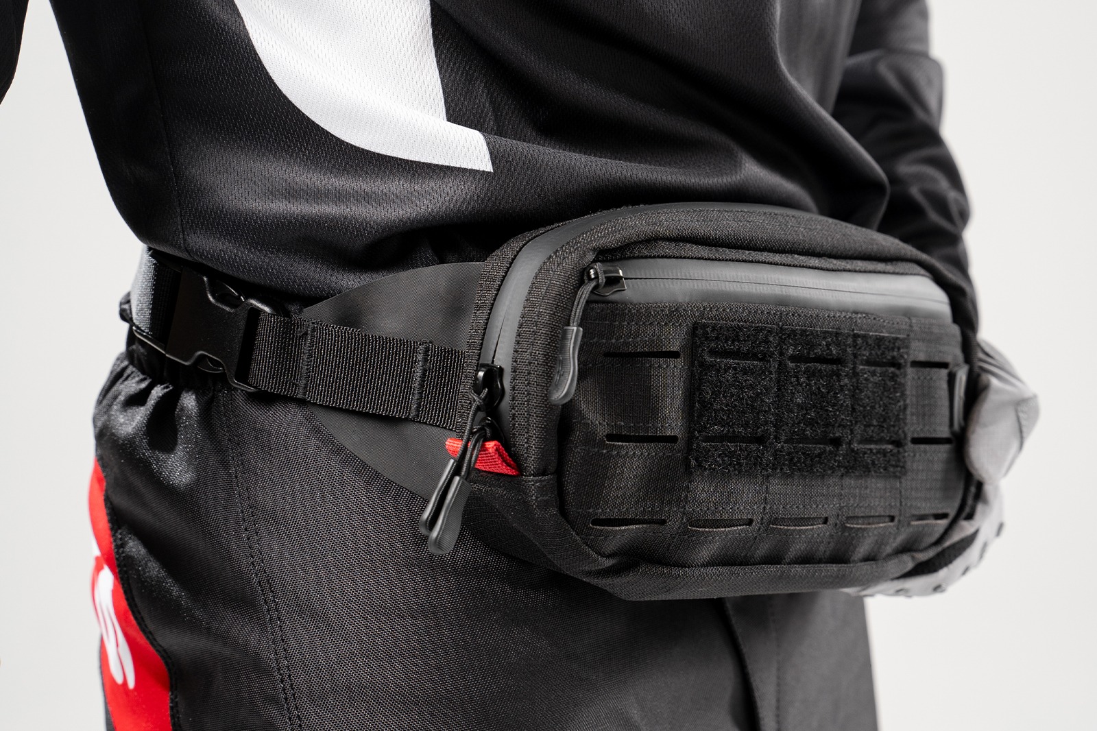 Riñonera taktical t5 negro