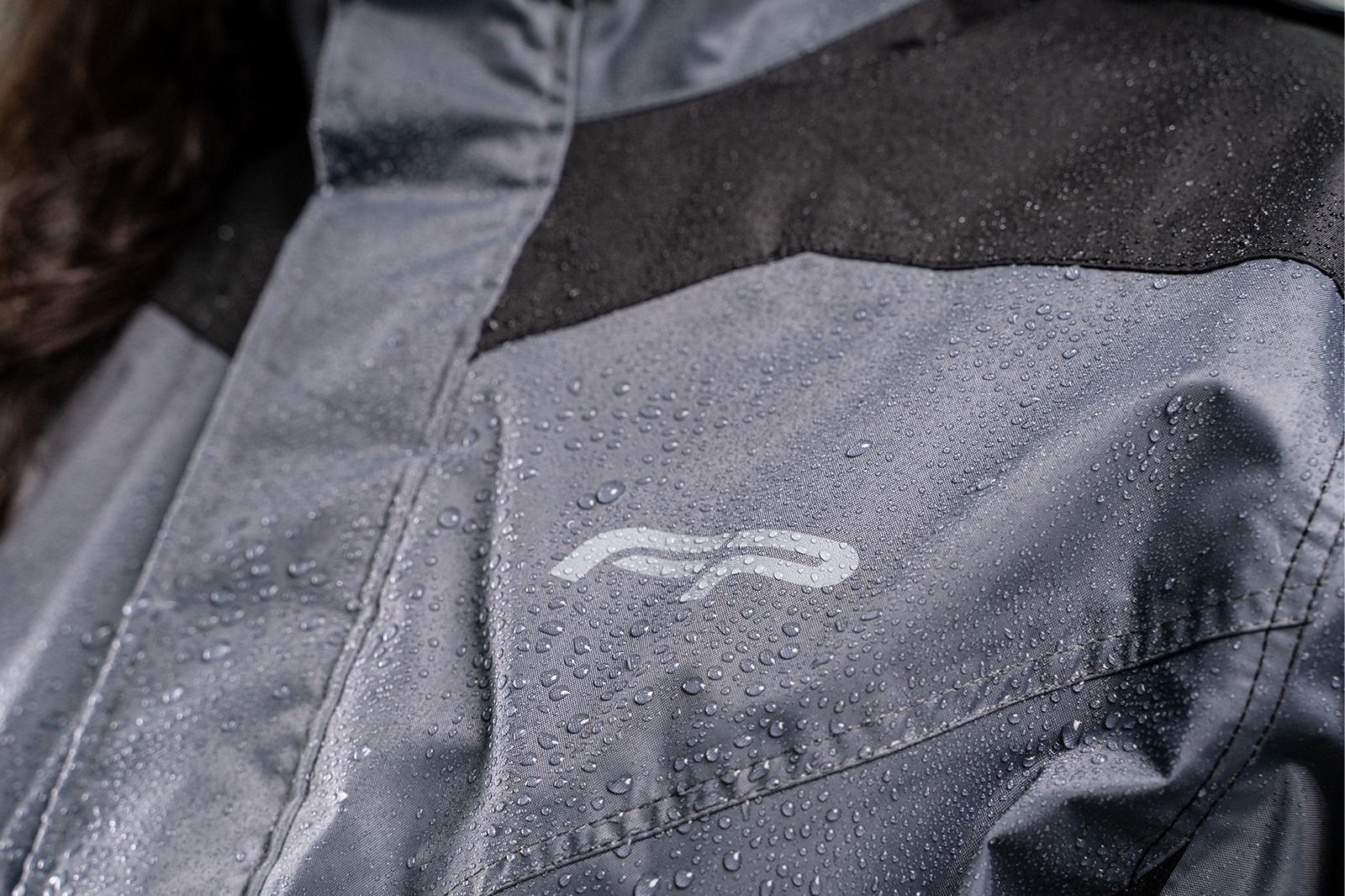 Conjunto impermeable para dama de moto