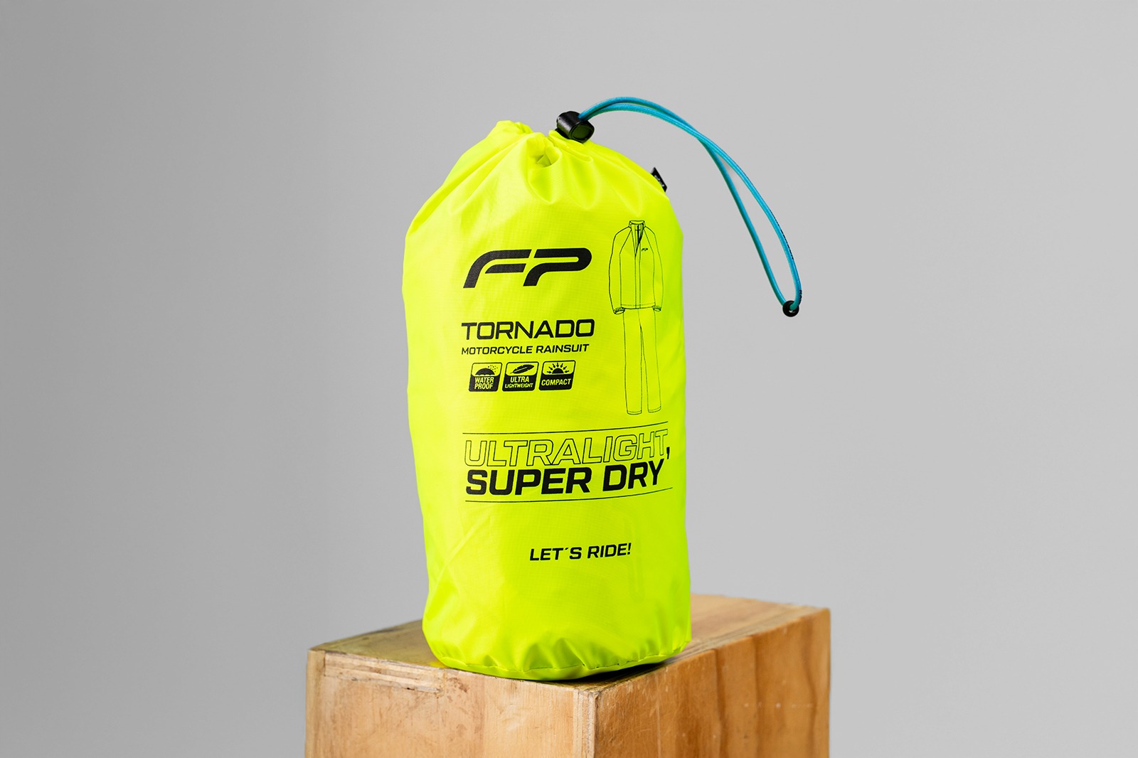 morral para cargar impermeable de moto