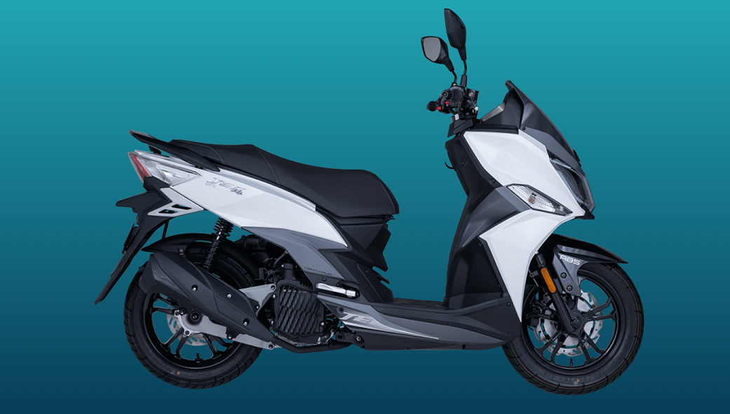 Descubre la AKT JET14: La Nueva Scooter de 150 CC en Colombia