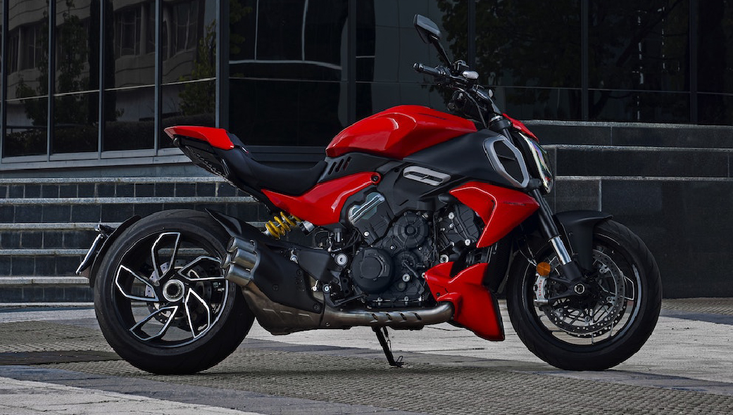 Ducati Diavel V4, la &quot;Moto más bella&quot; de EICMA 2022