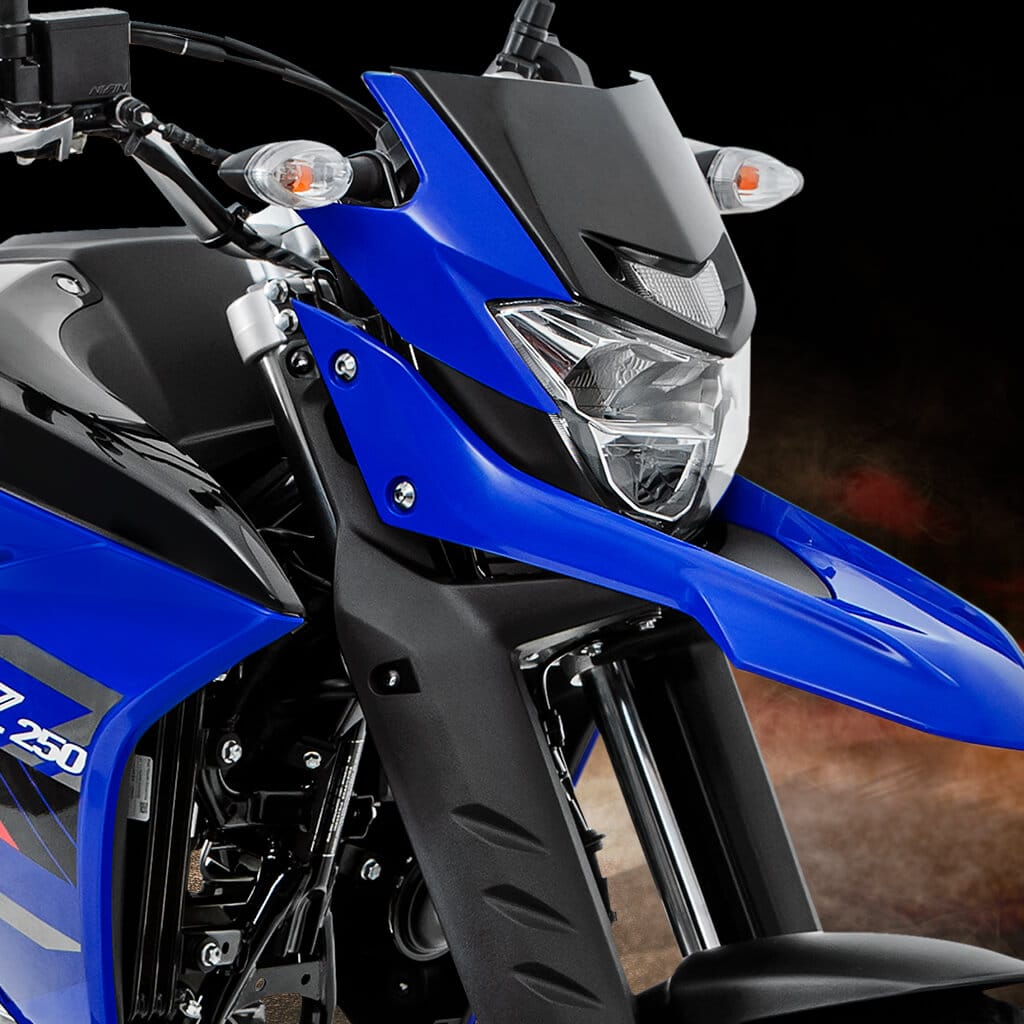 Farola y Luces de Yamaha XTZ 250 2021