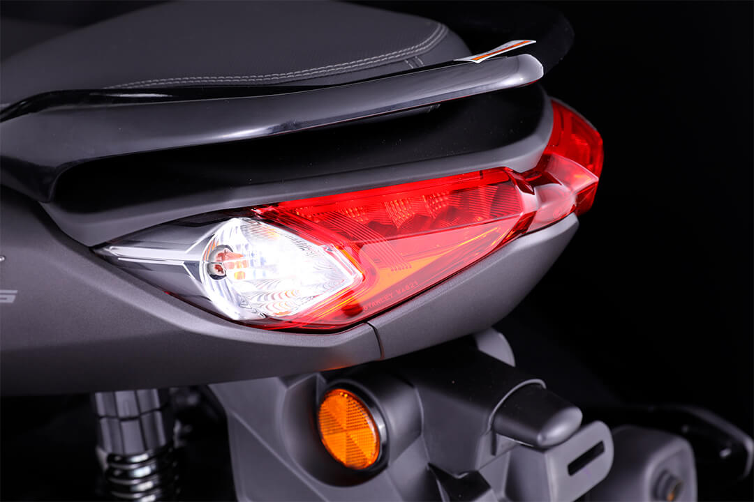 Stop Led Nueva Yamaha NMax 2022