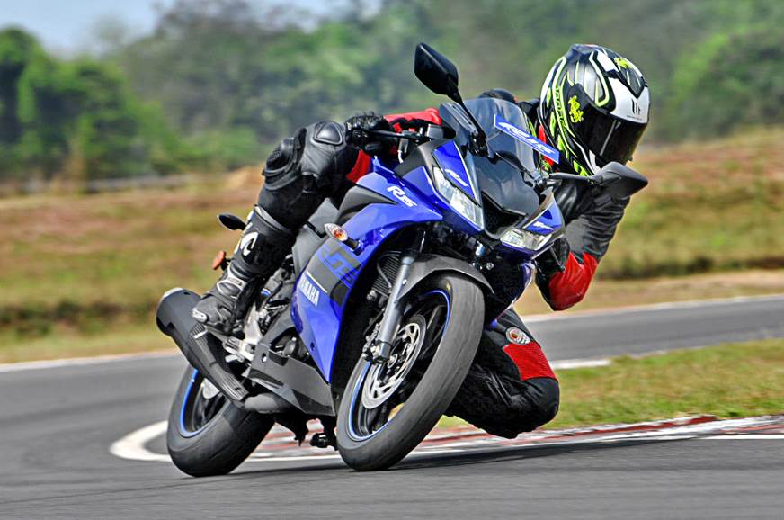 Yamaha R15 modelo 2022