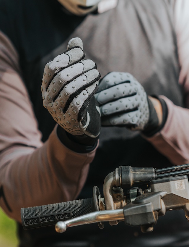Guantes para motociclista