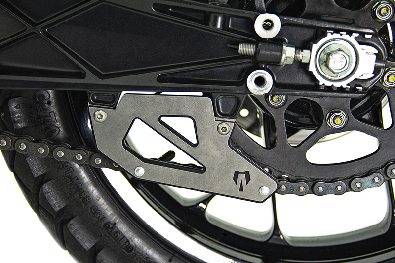 PROTECTOR INFERIOR CADENA KTM 250 / 390 ADVENTOUR