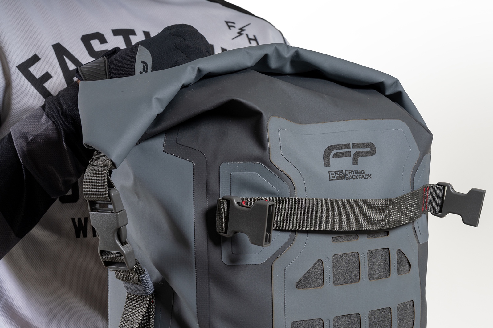 Mochila Dry Bag gris 25L resistente al agua FP