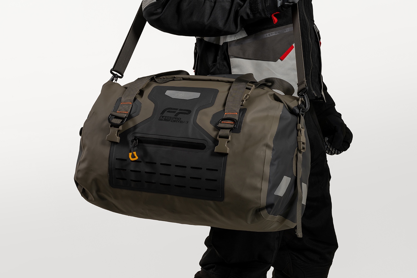 Maleta Dry Bag M45 C3 Arena impermeable 45L