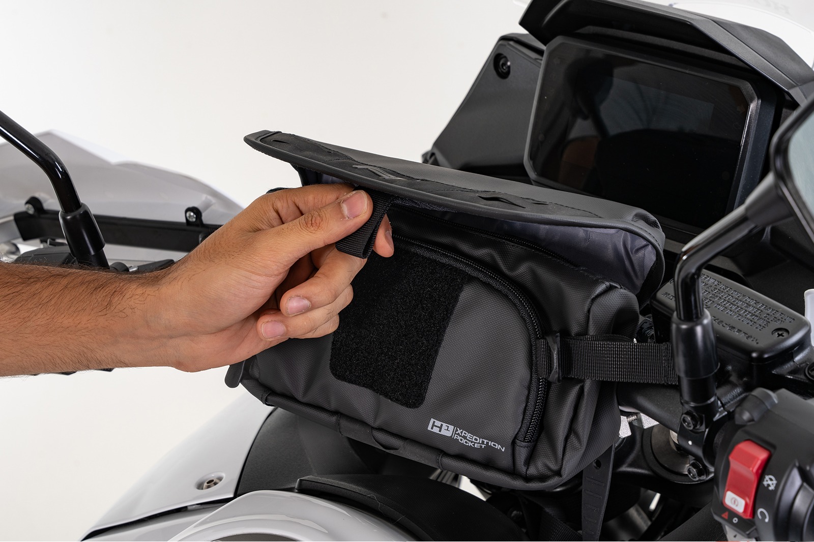 Bolso FP Xpedition H1 para llevar celular y accesorios en moto