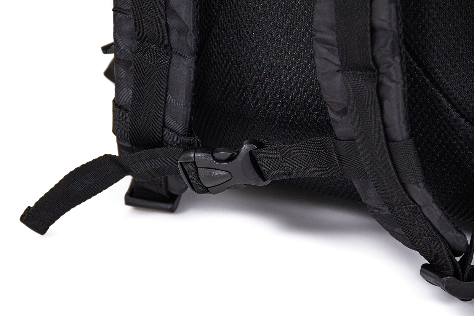 Bolso con hebilla Frontal