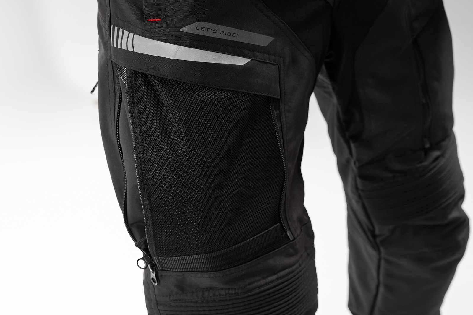 Pantalón ventilado para viajes en moto