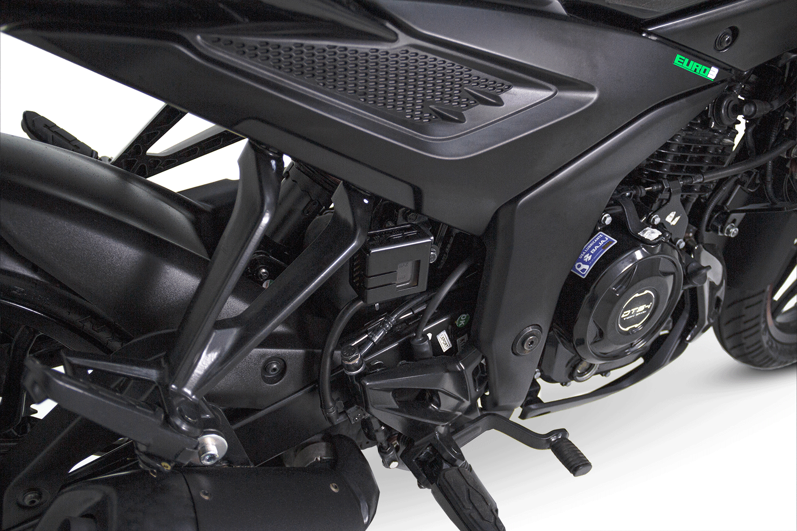 PROTECTOR TARRO LIQ FRENO TRASERO PULSAR 250