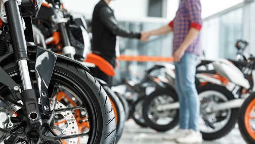 Lo que debes saber antes de comprar moto